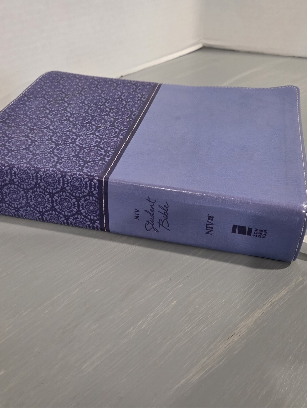 NIV Student Bible Leathersoft Purple by Zondervan 2002 Maps Vtg